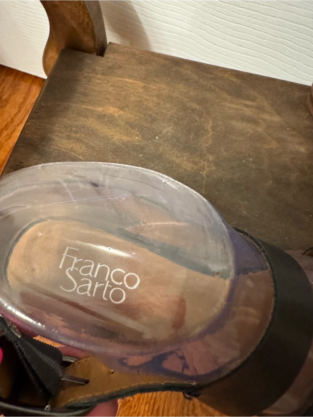 Franco Sarto Black Wide-Strap Leather Sandals - Picture 3 of 5
